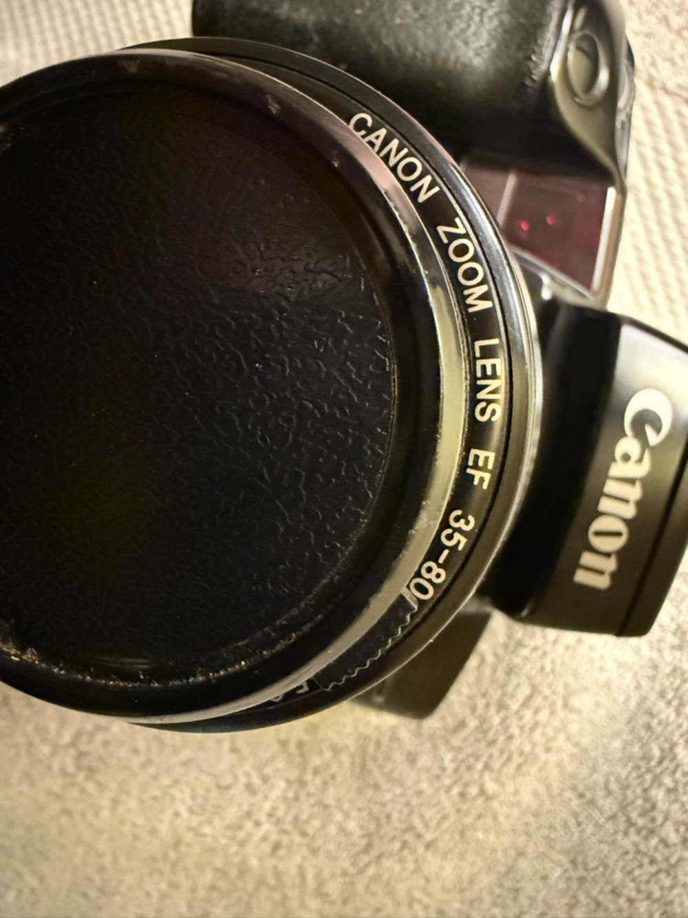 Canon EOS Elan 35-80mm Camera in Black - Picture 7 of 11